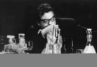 DEUX VOIX D�APR�S PIER PAOLO PASOLINI ET DES EXTRAITS DE DISCOURS DE COR HERKSTR�TER EX-PR�SIDENT DE SHELL INTERNATIONAL